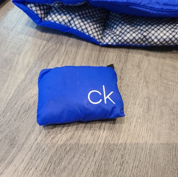 Calvin Klein Puffer Jacket - Picture 4 of 4